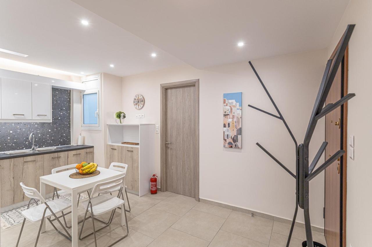 Amazing Apartment Near Metro Station! Athen Exterior foto