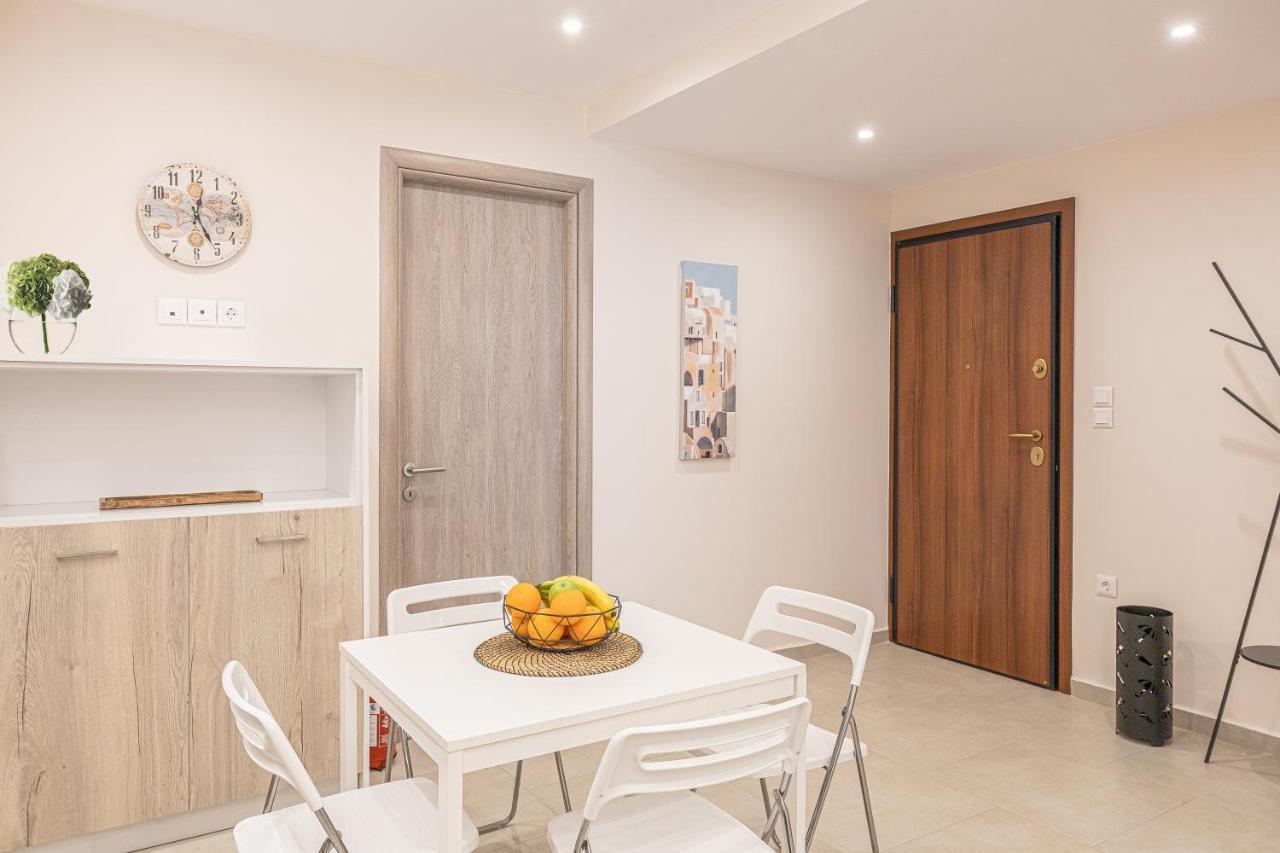 Amazing Apartment Near Metro Station! Athen Exterior foto